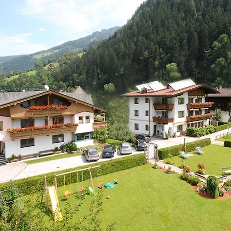 Ferienwohnungen Rahm Mayrhofen Room photo