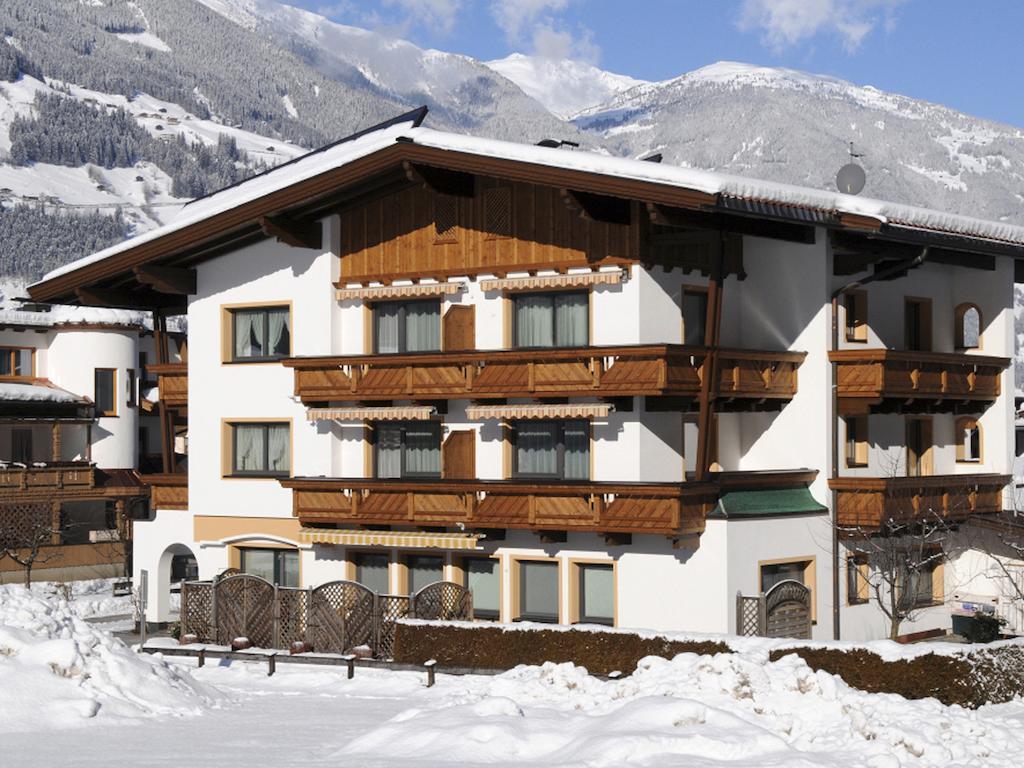 Ferienwohnungen Rahm Mayrhofen Room photo